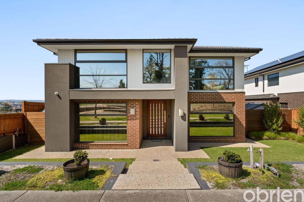 9 PASTURE CCT, CLYDE NORTH, VIC 3978