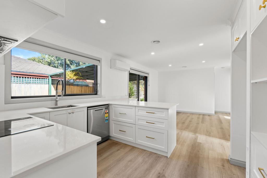 7 Fiona Pl, Whittlesea, VIC 3757