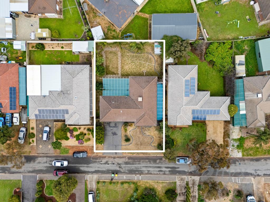 8 HILLIER CT, ANDREWS FARM, SA 5114