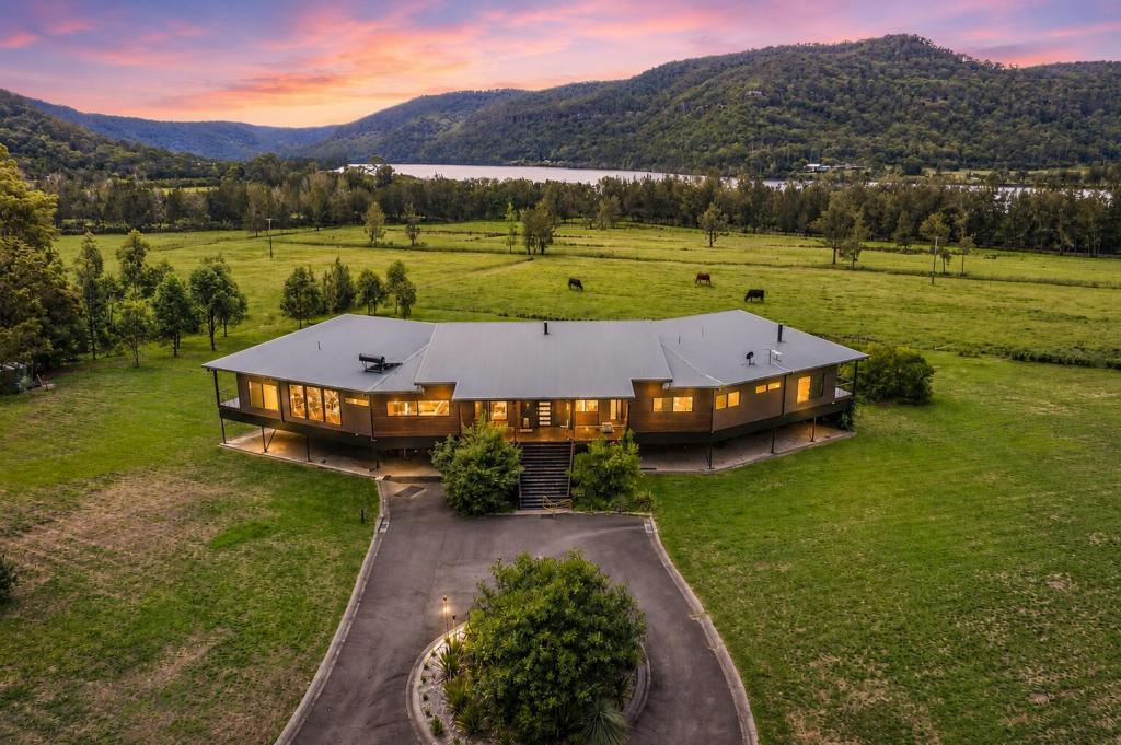 769 Singleton Rd, Laughtondale, NSW 2775