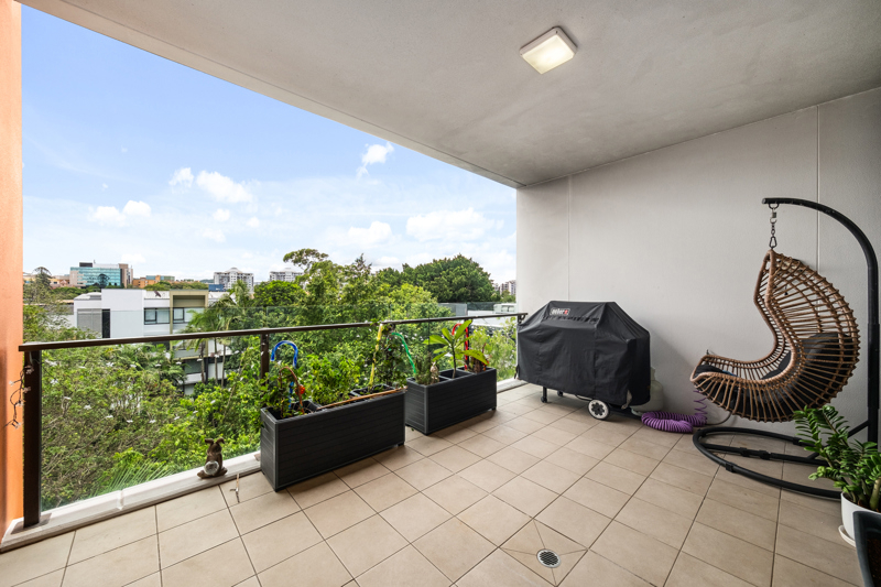 323/10 Pidgeon Cl, West End, QLD 4101