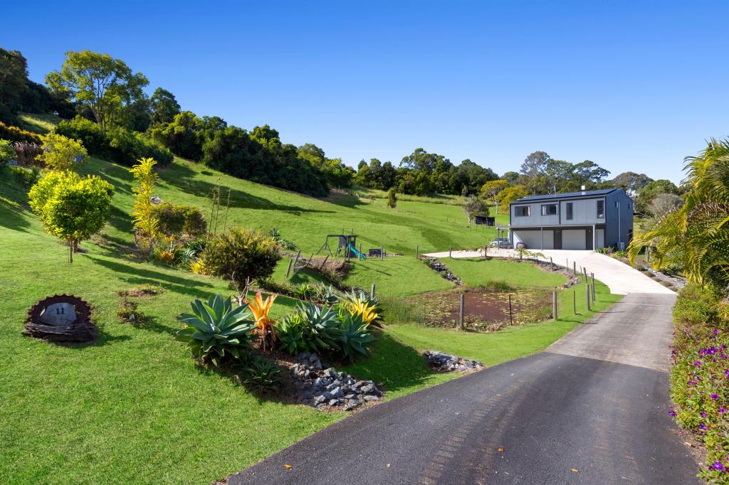 11 MAROO PL, DULONG, QLD 4560