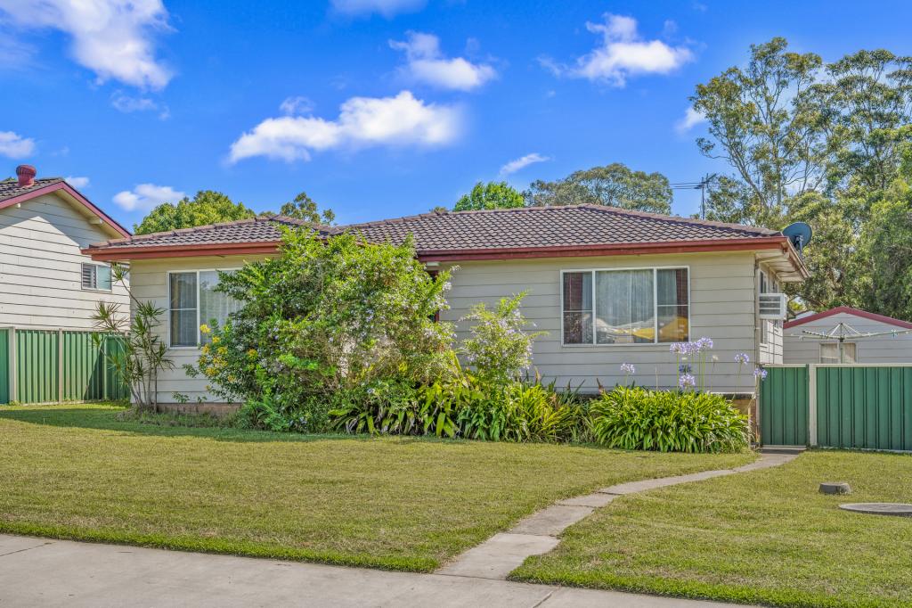 4 Wren Cl, Thornton, NSW 2322