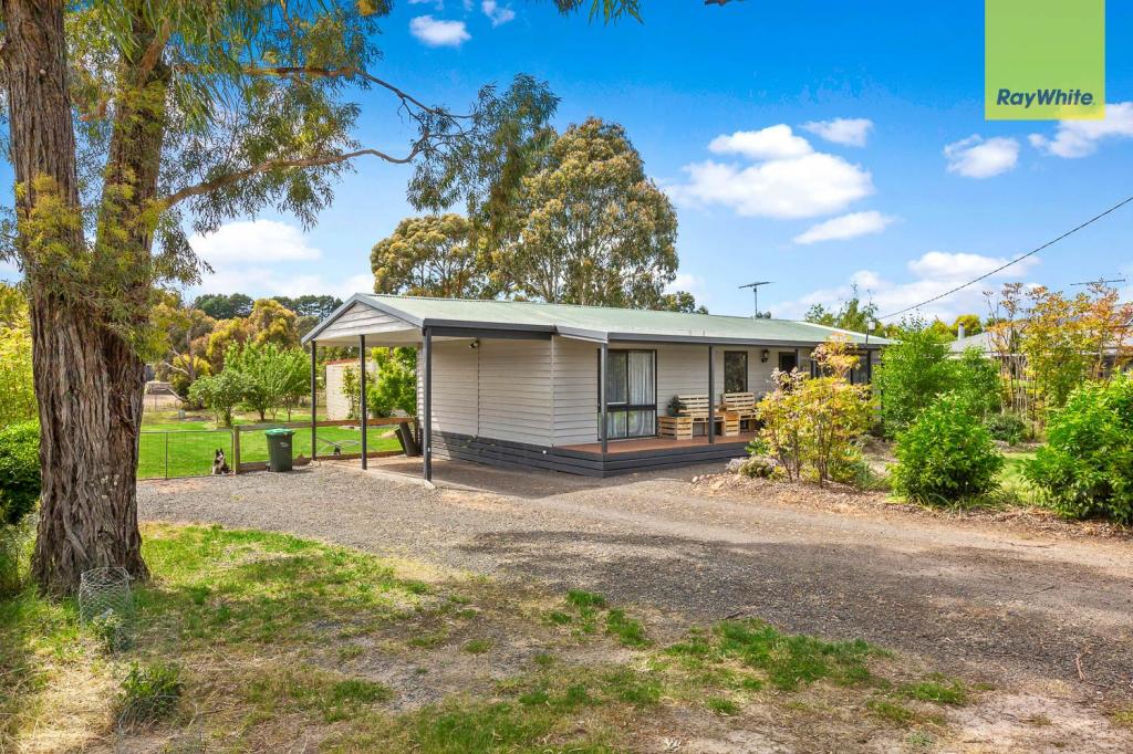 2d Lay St, Ballan, VIC 3342