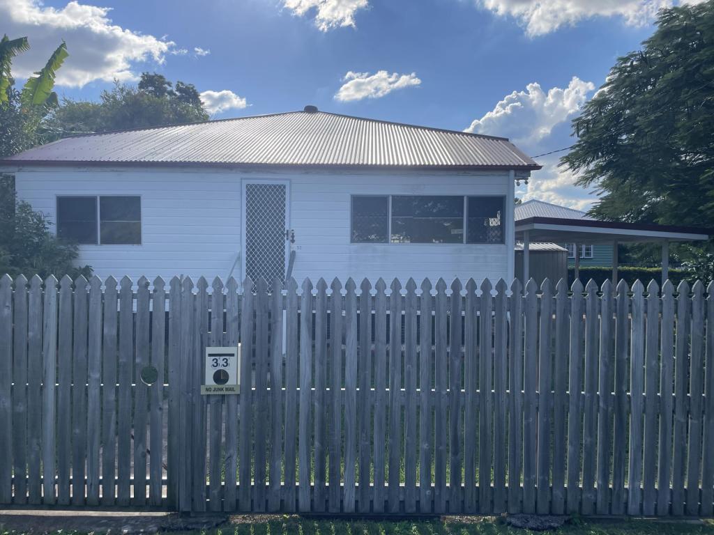33 Buckle St, Park Avenue, QLD 4701