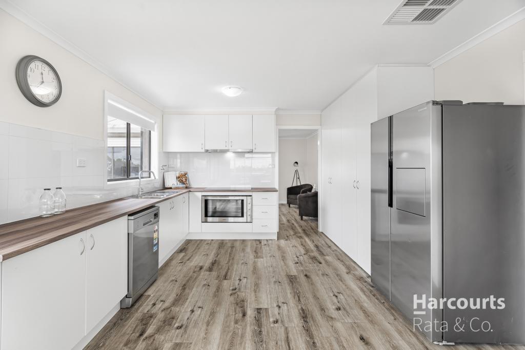 23 Centenary Dr, Mill Park, VIC 3082