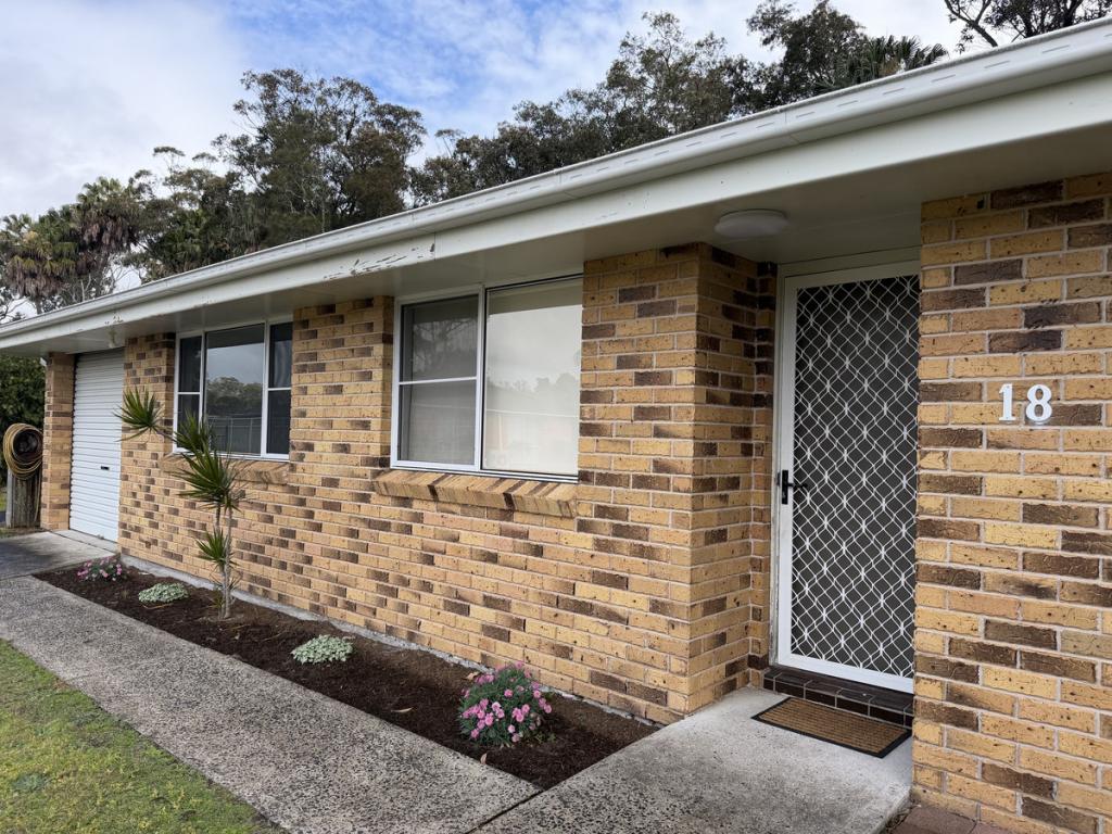 18 Montego Pl, Tuncurry, NSW 2428