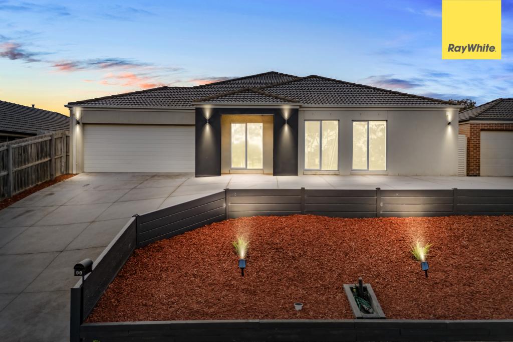 90 Dalray Cres, Kurunjang, VIC 3337