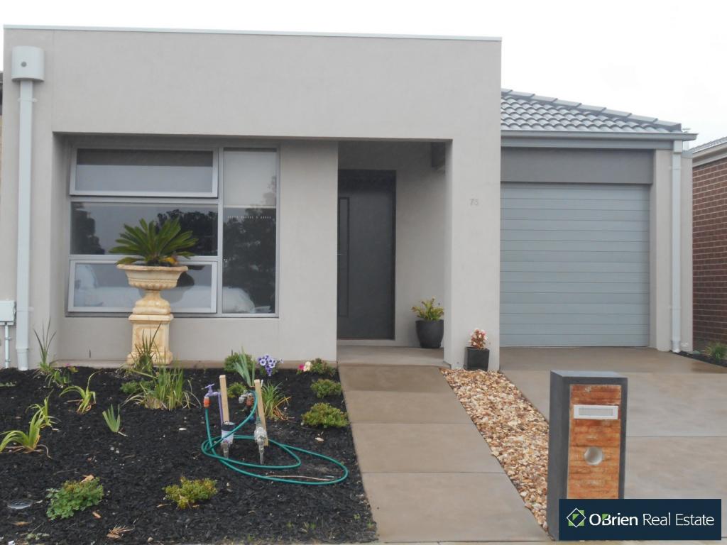 75 Macumba Dr, Clyde North, VIC 3978