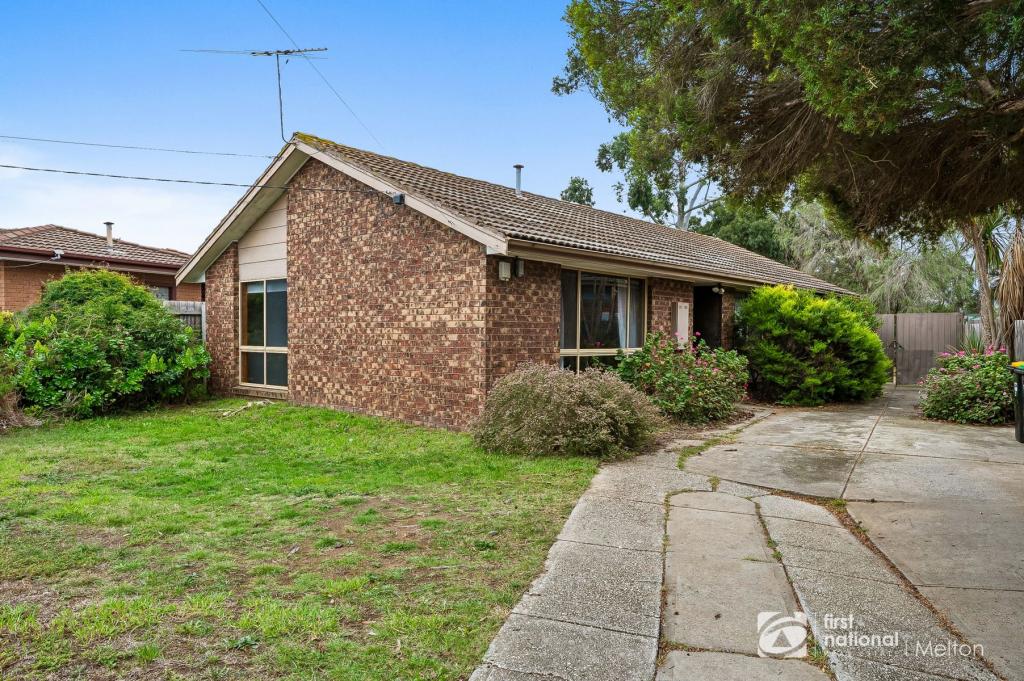22 CASSIA RD, MELTON, VIC 3337