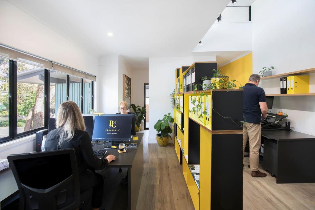 Suite 4/14 Thomas St, Noosaville, QLD 4566