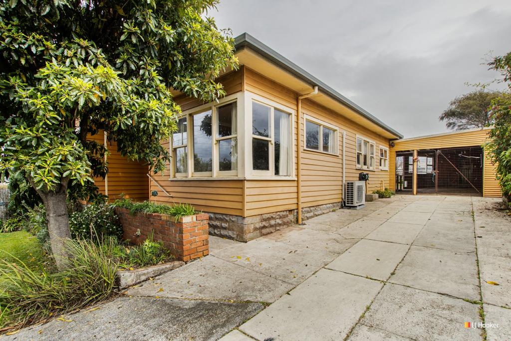 35 NIXON ST, DEVONPORT, TAS 7310