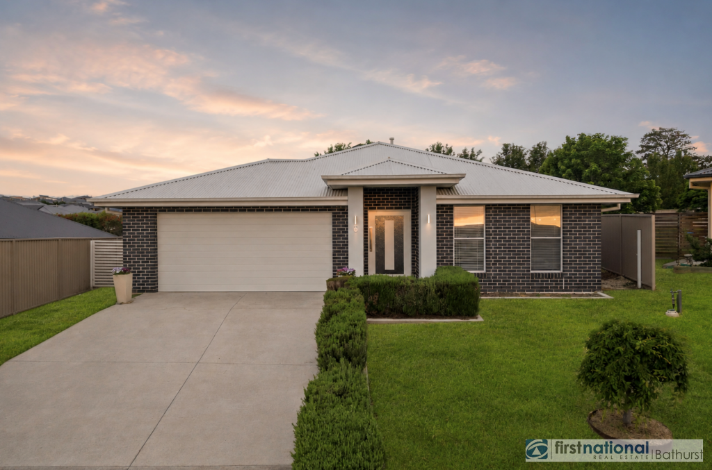 6 Byrne Cl, Kelso, NSW 2795