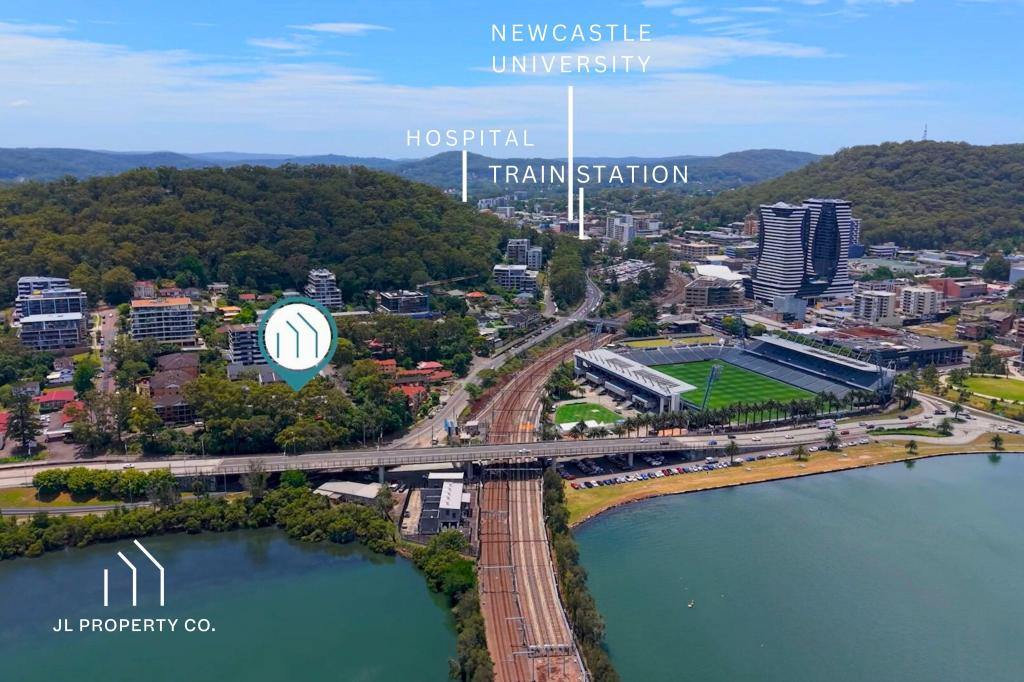 13-15 Doughan Pl, Gosford, NSW 2250