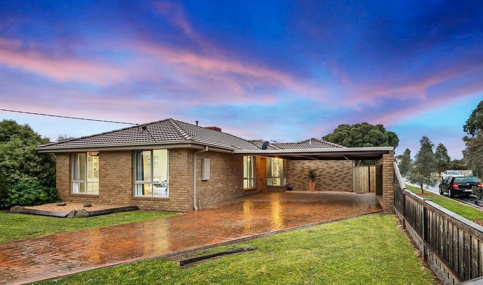 39 Collins St, Sunbury, VIC 3429