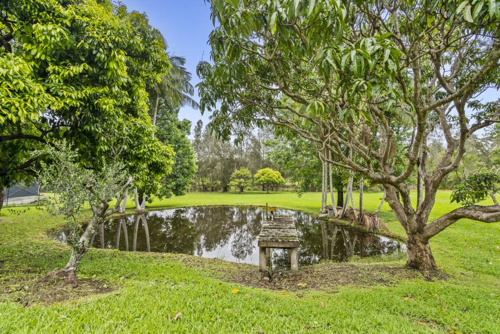 7 WIRILDAR DR, ELANORA, QLD 4221