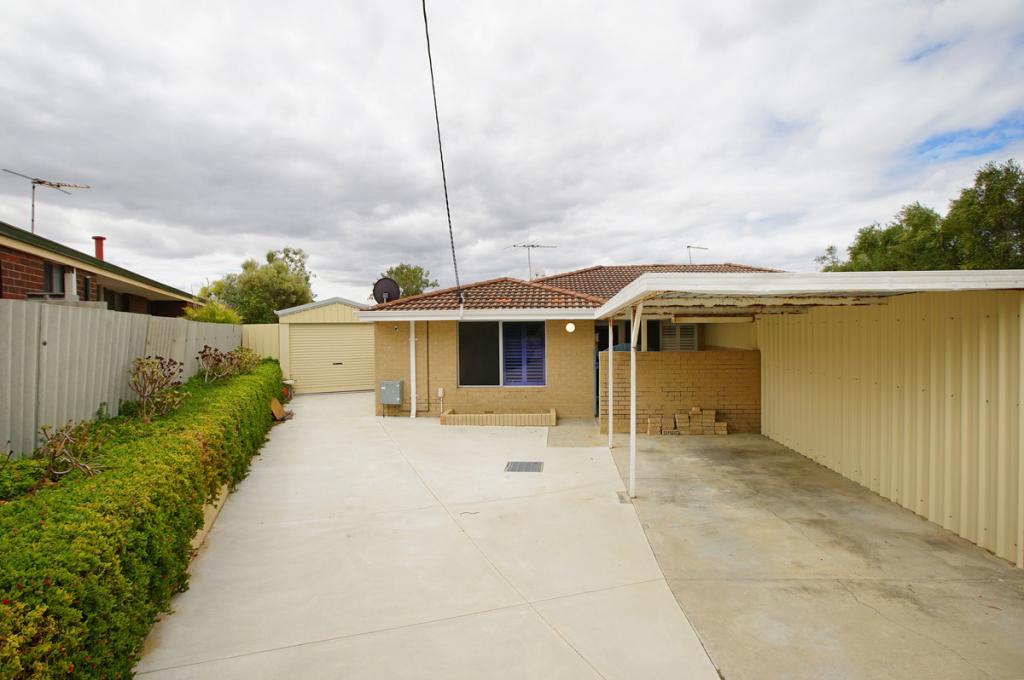 4a Cox Pl, Craigie, WA 6025