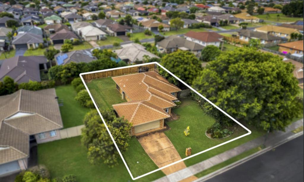 31 WESTMINSTER CRES, RACEVIEW, QLD 4305