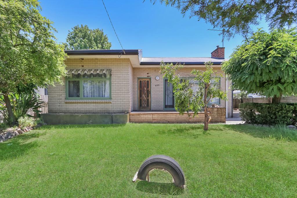 499 Parnall St, Lavington, NSW 2641