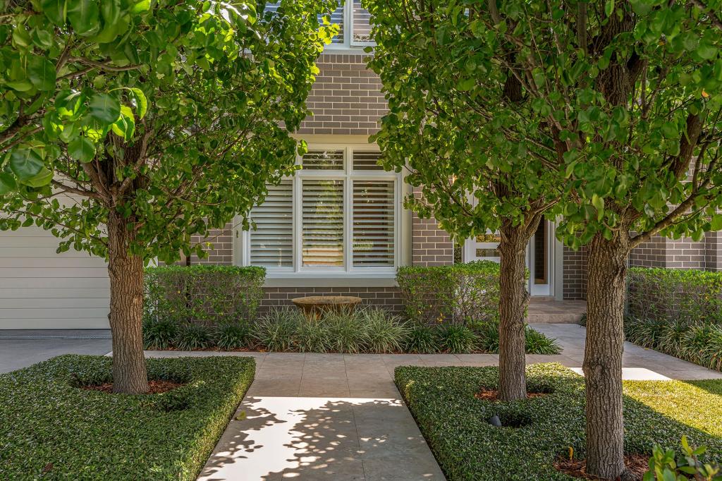 13 Cumberland Ave, Castle Hill, NSW 2154