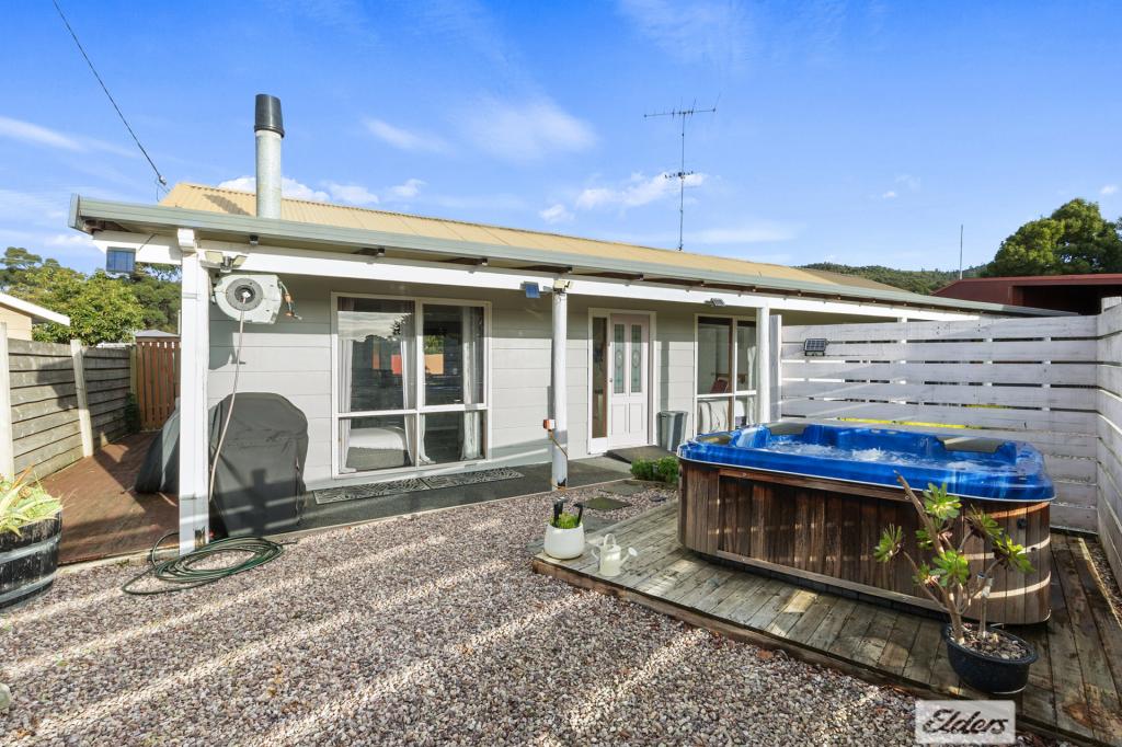19 Irbys Crcs, Sisters Beach, TAS 7321