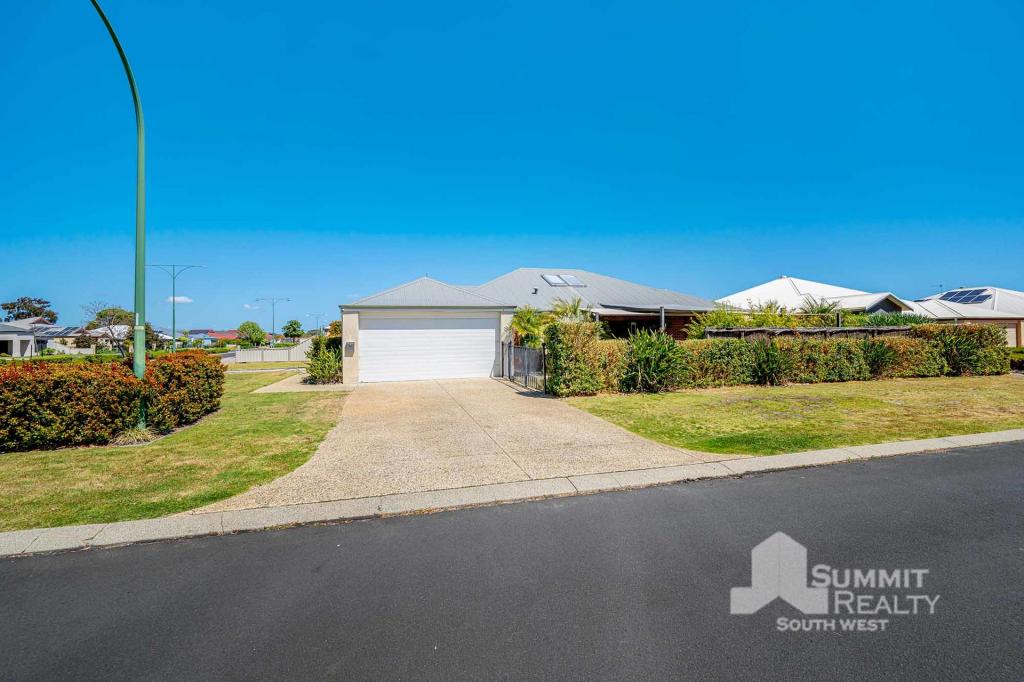 1 SAPPHIRE BRCE, AUSTRALIND, WA 6233