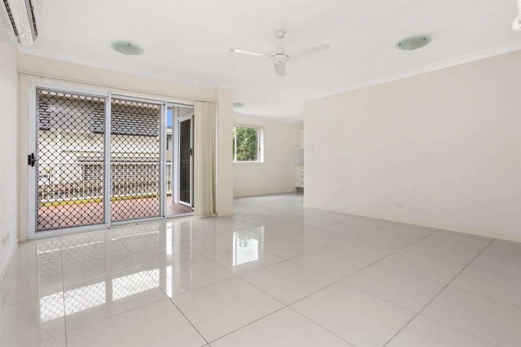 5/12 Lake St, Yeronga, QLD 4104
