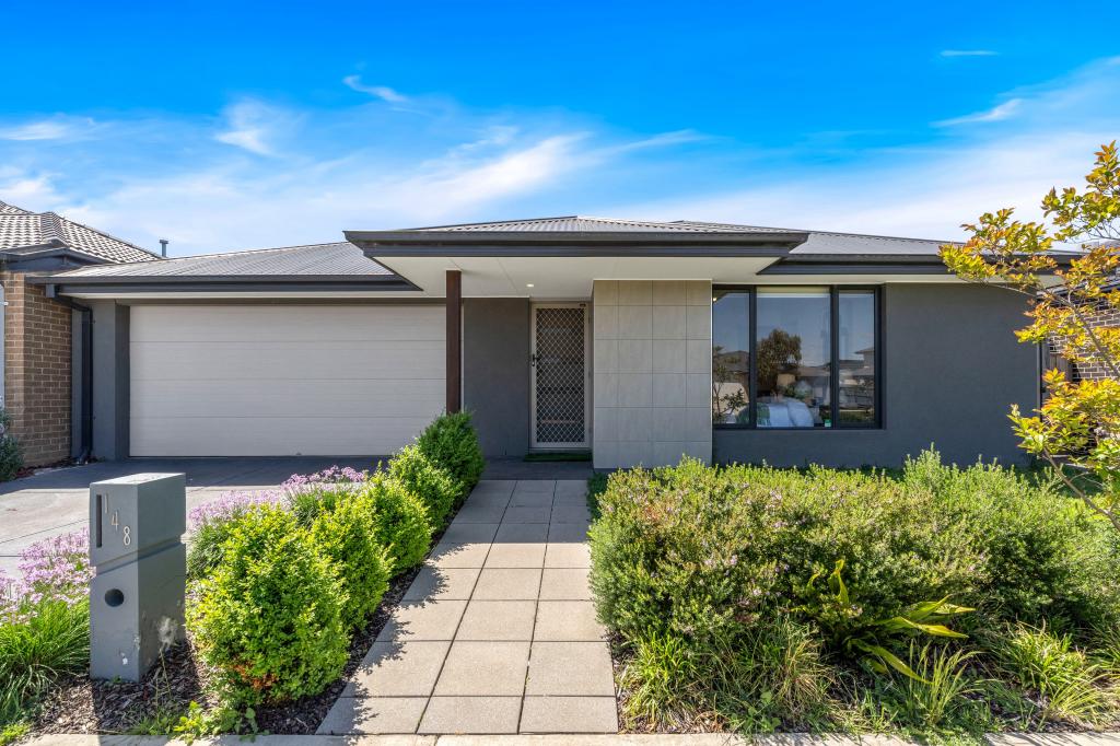 148 Brossard Rd, Mickleham, VIC 3064