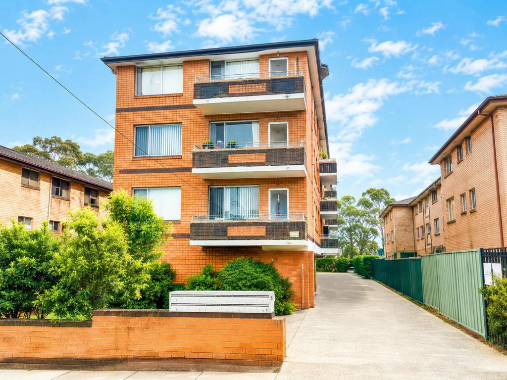 4/15 Bridge St, Cabramatta, NSW 2166