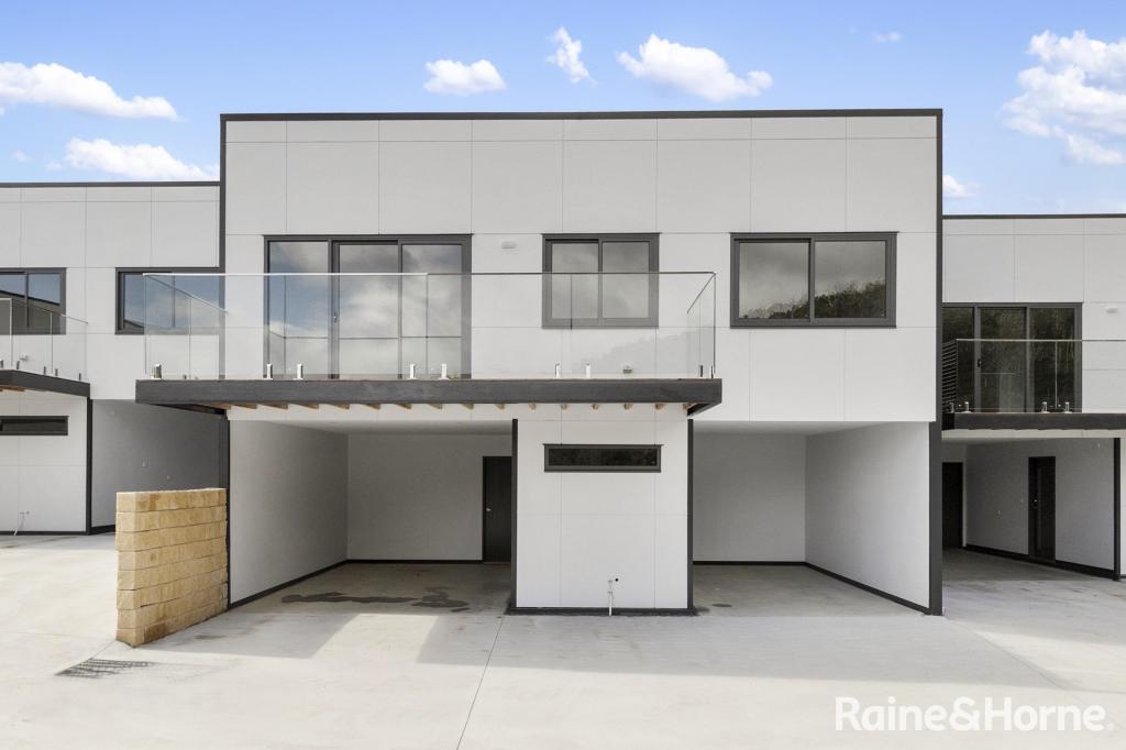3/12 FOSBROOK CT, MONTROSE, TAS 7010