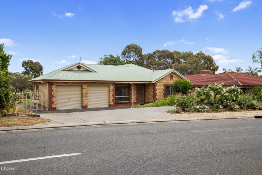 18 Hutchinson Rd, Gawler East, SA 5118