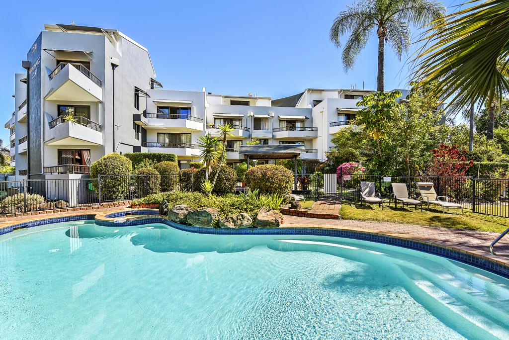 10/22 Second Ave, Broadbeach, QLD 4218