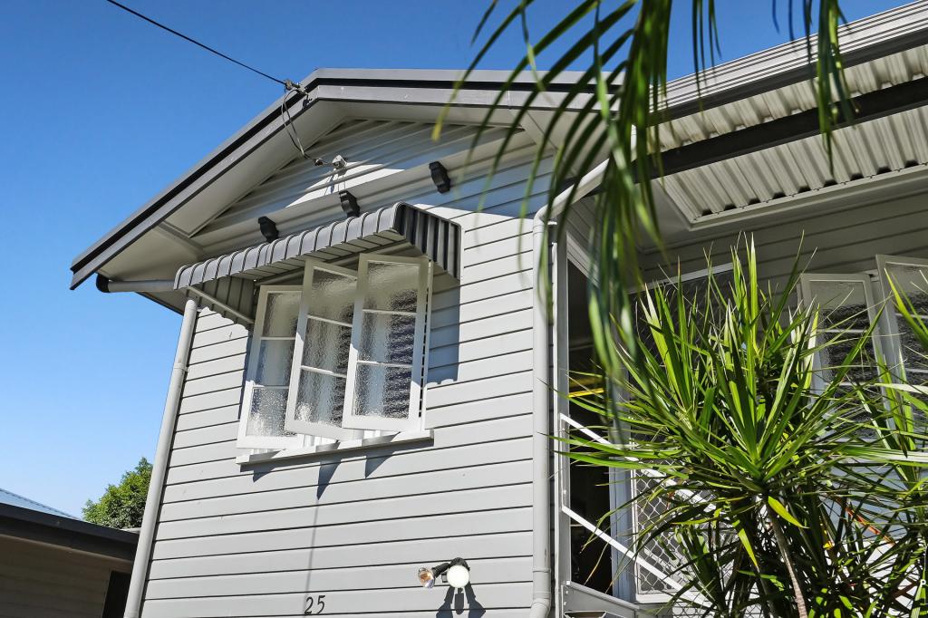 25 Lily St, Cairns North, QLD 4870
