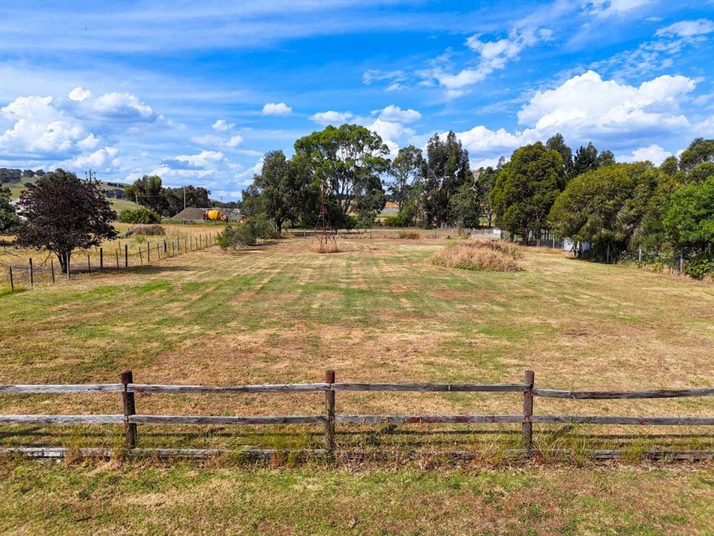 36 Casterton Rd, Coleraine, VIC 3315