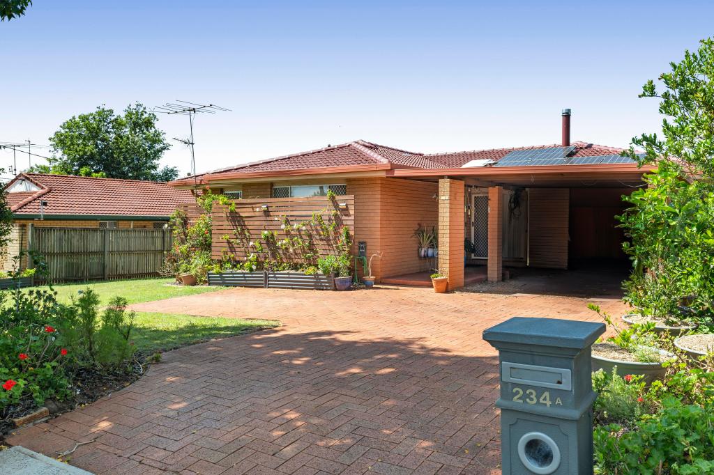 234a Alderley St, Centenary Heights, QLD 4350