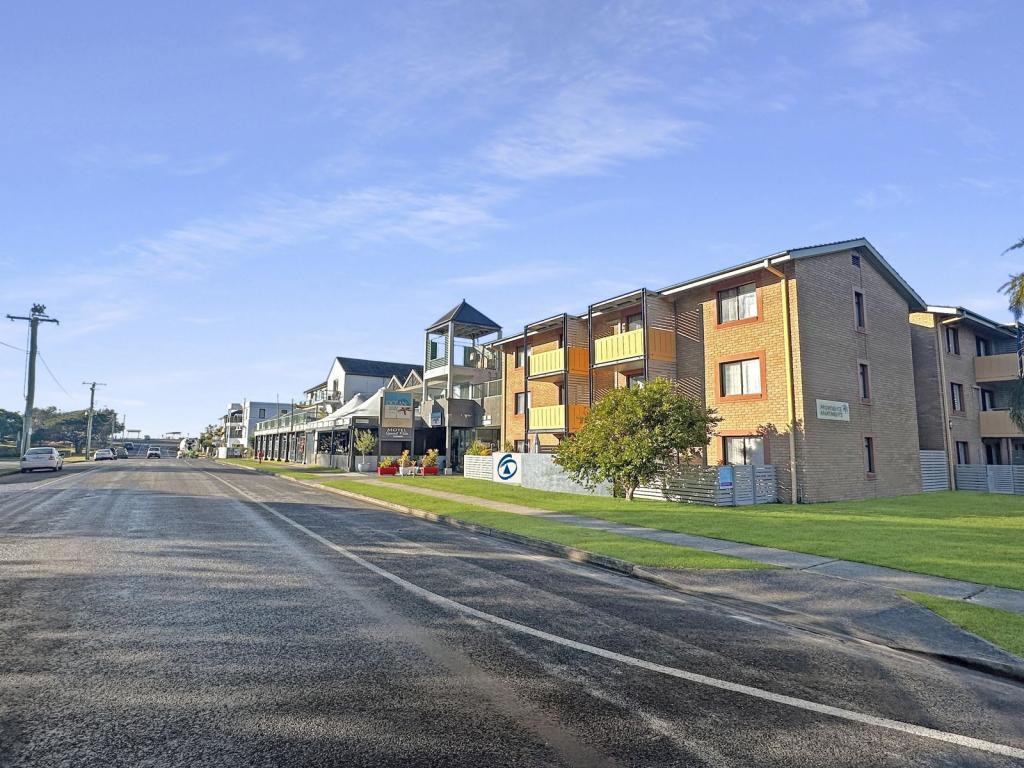 404/100 Booner St, Hawks Nest, NSW 2324