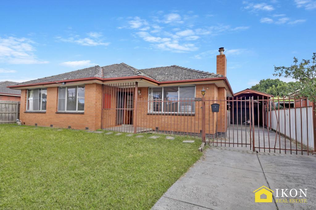 11 Kingswood Dr, Craigieburn, VIC 3064