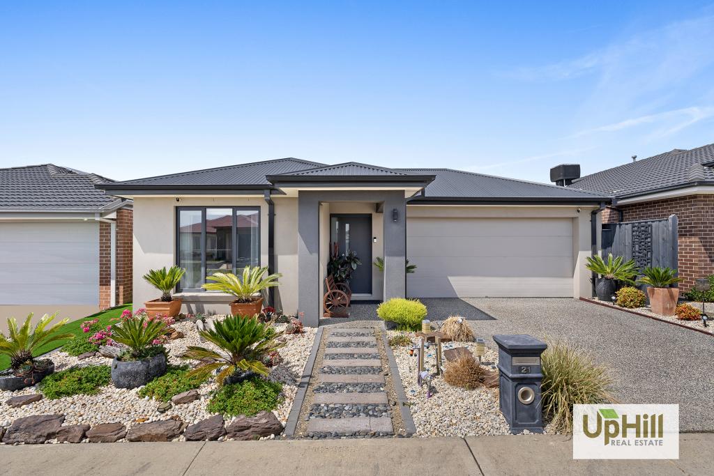 21 Blackhazel Cres, Clyde North, VIC 3978