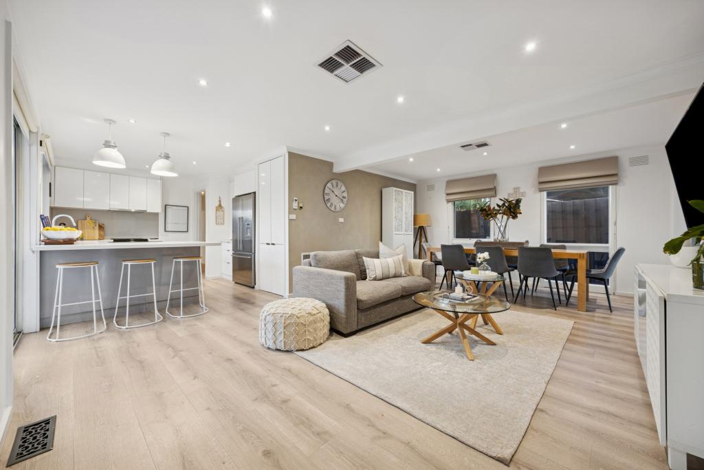 30 Kubis Cres, Dingley Village, VIC 3172