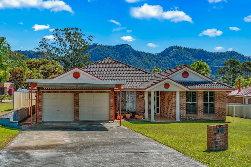 35 CARTER CRES, GLOUCESTER, NSW 2422