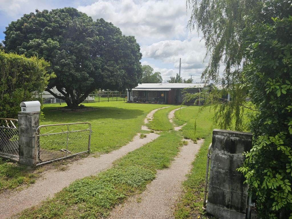 28 Cameron St, Ayr, QLD 4807