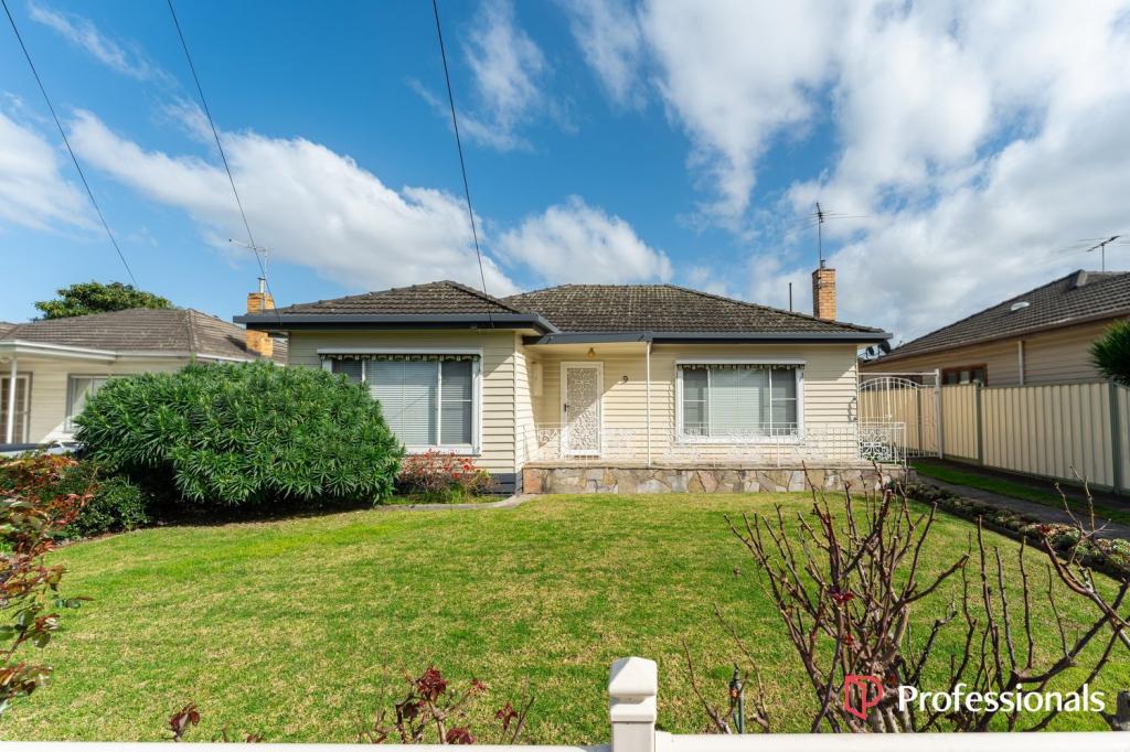 9 Glen St, Glenroy, VIC 3046