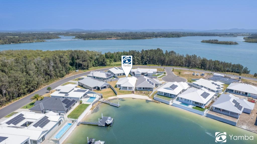 6 LILLIAN PL, YAMBA, NSW 2464