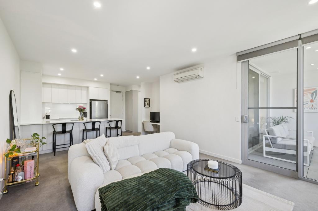 18/10 HAWKSBURN RD, RIVERVALE, WA 6103