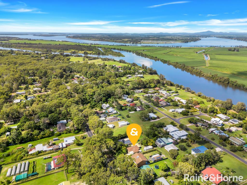 39 Middle St, Woombah, NSW 2469