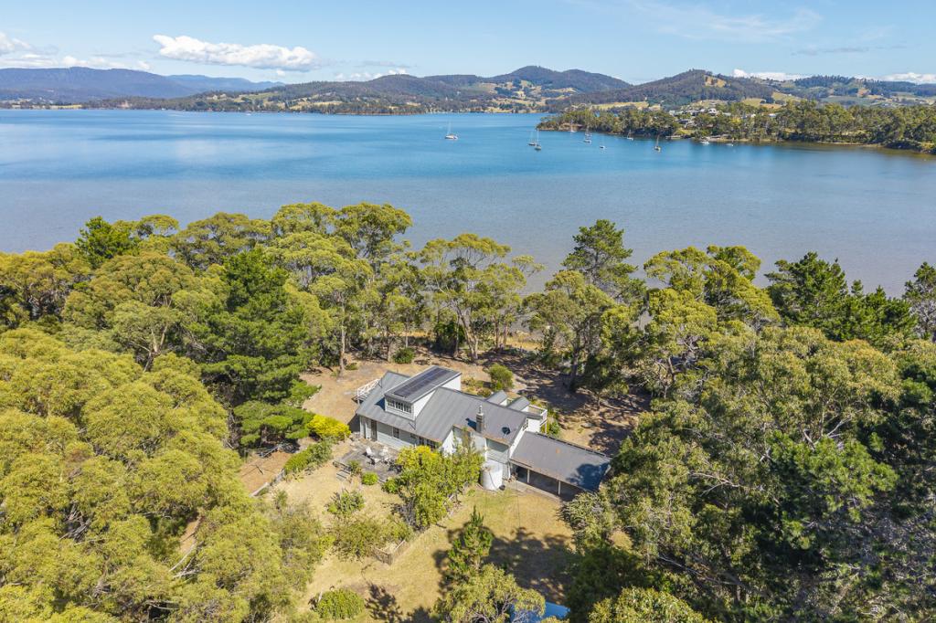 5 Abels Bay Rd, Deep Bay, TAS 7112