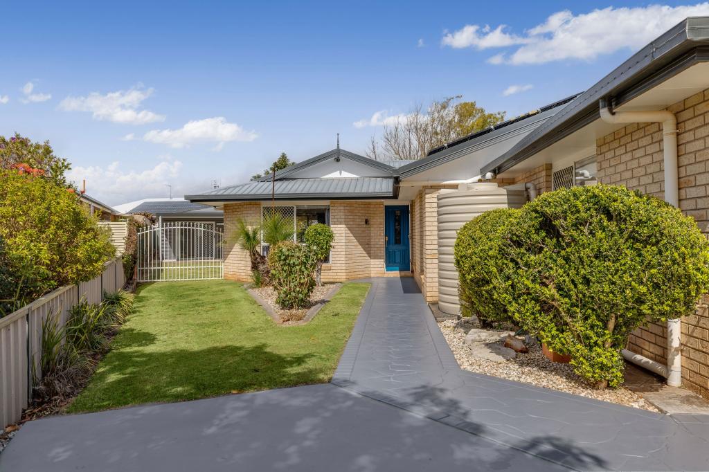 6 Freyling Ct, Kearneys Spring, QLD 4350