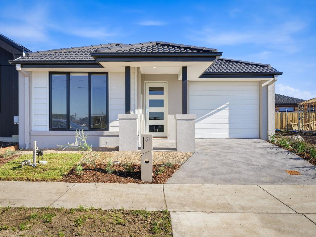 51 MIDDLEHAM ST, LARA, VIC 3212