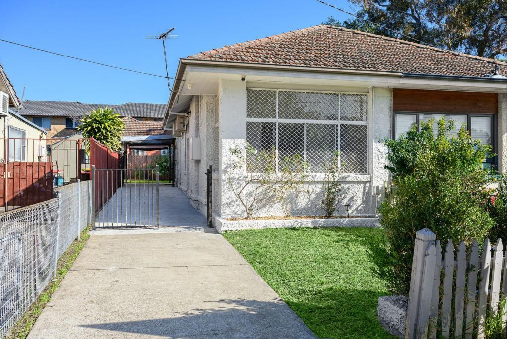 2/30 KNOX ST, BELMORE, NSW 2192