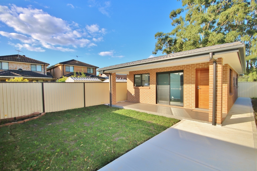 4a Ferndale Rd, Revesby, NSW 2212
